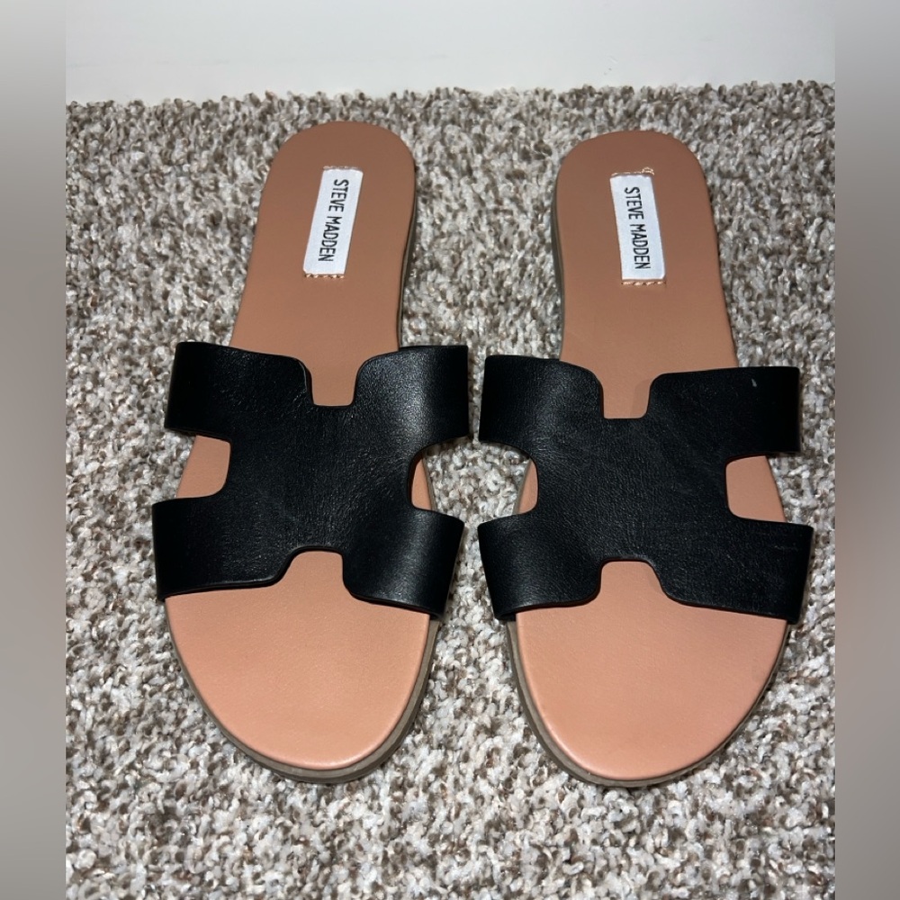 Steve Madden Black Leather Slide Sandals